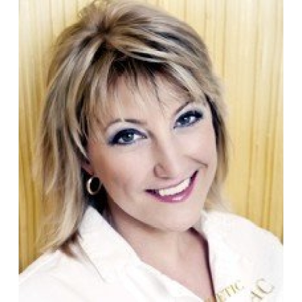 Clinictor - Aurum Aesthetic Clinic - Dr Milena Vojtíšková
