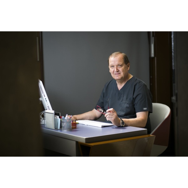 Clinictor - Medistica Medical Group - Dr Mirosław Szlachcic