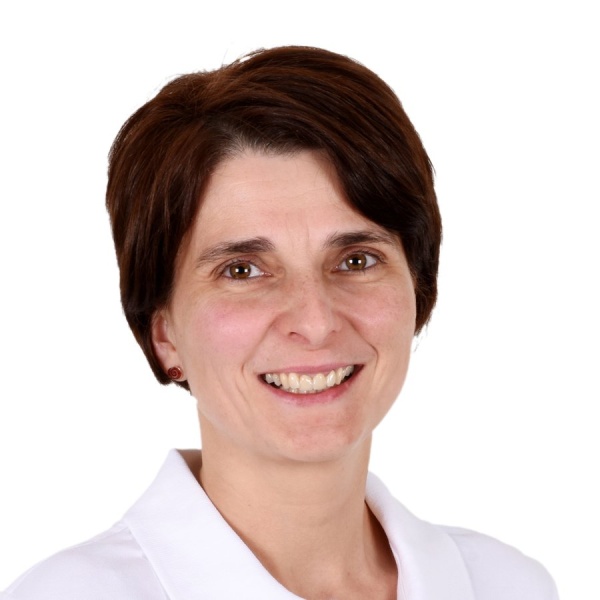 Clinictor - Pomadent Dental Clinic - Dr Monika Kovacs