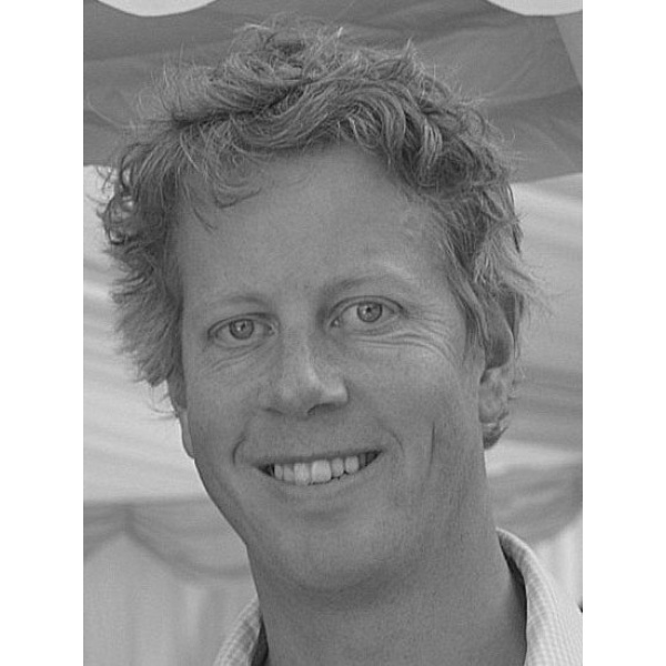 Clinictor - Cotswold Cosmetics Lords Hill - Dr Mungo Chambers