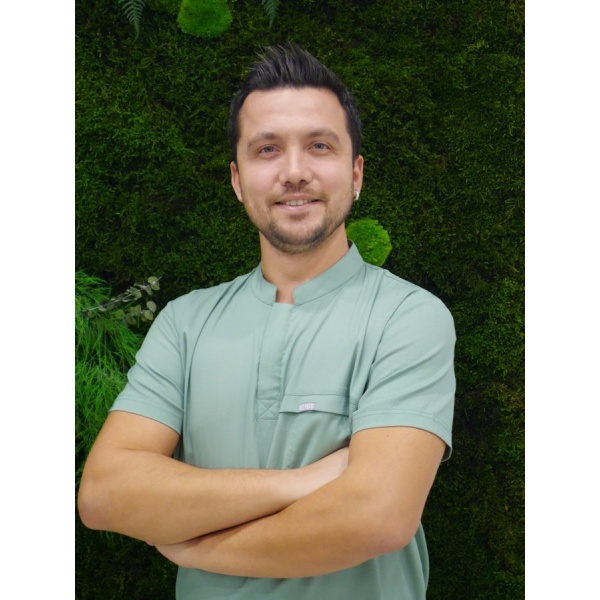 Clinictor - Road to Smile Antalya - Dr Murat Demiral