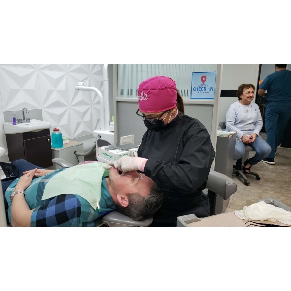 Clinictor - CAD/CAM Cosmetic Technology, Dental Artistry Dental Center - Dr Nadia Cortez