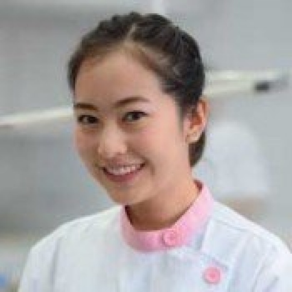 Clinictor - Chatuchak Dental Center - Dr Nantreda Pongpanich