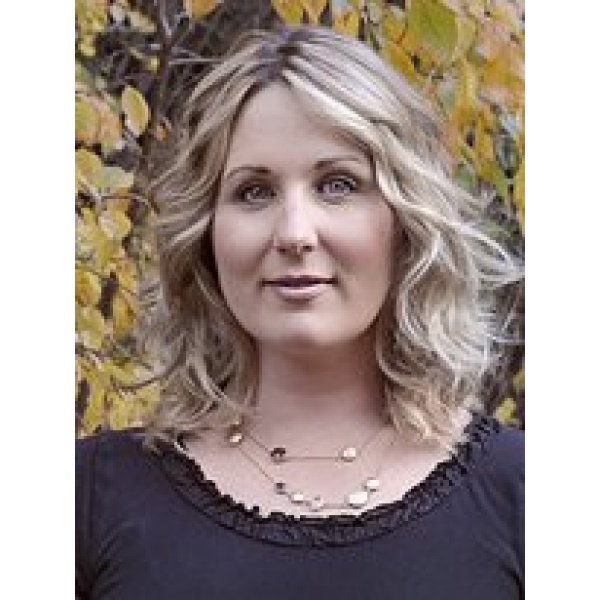 Clinictor - Slave Lake Dental - Dr Natalie Stone