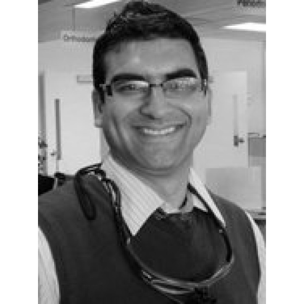 Clinictor - Affordable Dental Implants - Kemptville - Dr Neeraj Bansal
