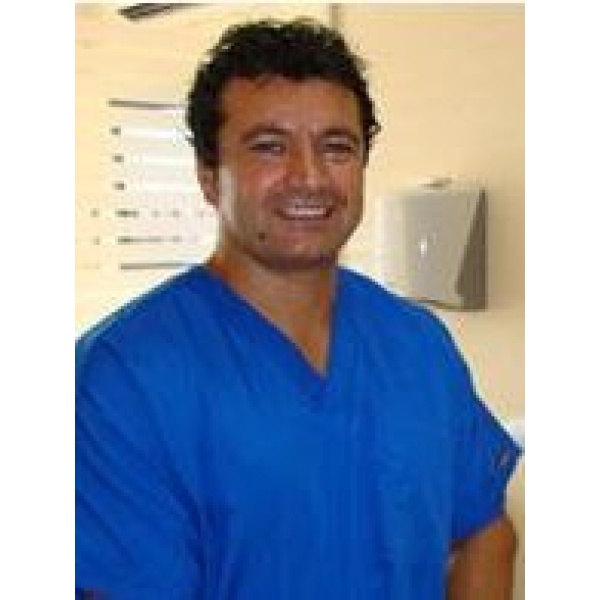 Clinictor - International Dental Marbella - Dr Neman Henareh