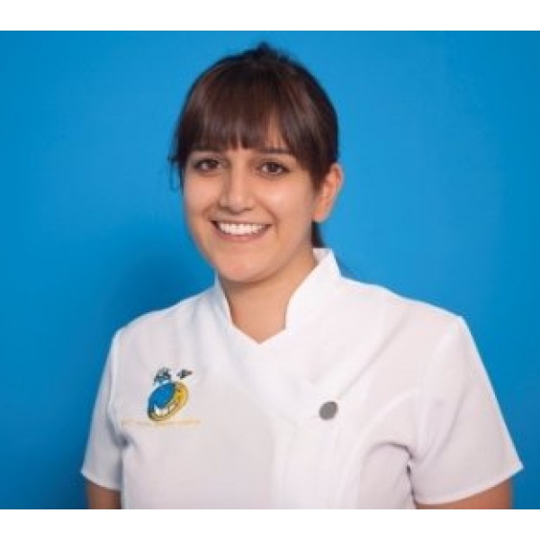 Clinictor - Half Moon Dental Centre - Dr Nici Hopkins