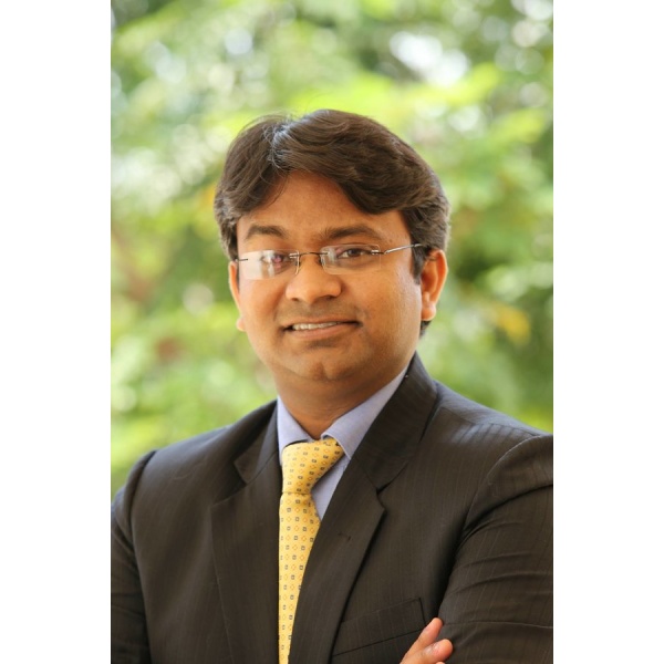 Clinictor - Vista Dental Studio - Dr Nikhil Saran