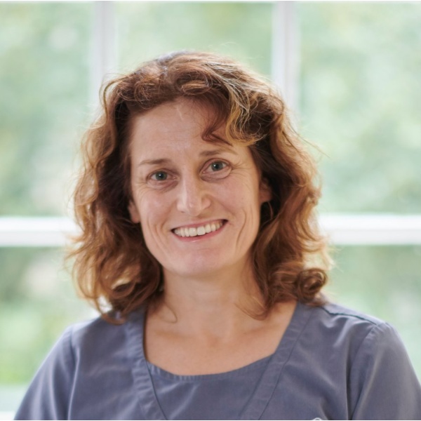 Clinictor - Smile Dental Practice - Wisbech - Dr Nikki Burrell