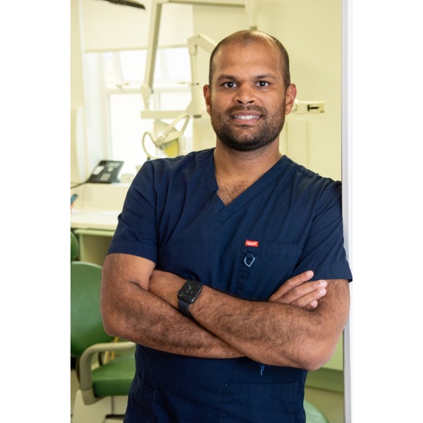 Clinictor - Brixworth  Dental Practice - Dr Nilesh Patel
