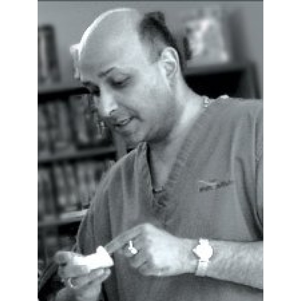 Clinictor - Karia Dental - Welling - Dr Niloy Karia