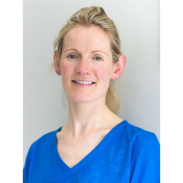 Clinictor - Deansgrange Dental Clinic - Dr Noelle McCourt