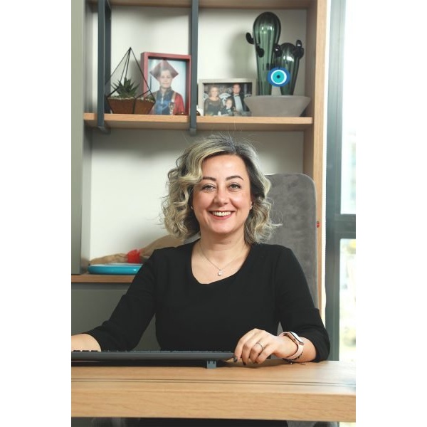 Clinictor - Denti̇a Ağiz Ve Di̇ş Sağliği Poli̇kli̇ni̇ği̇ - Dr Nurgun Olcay