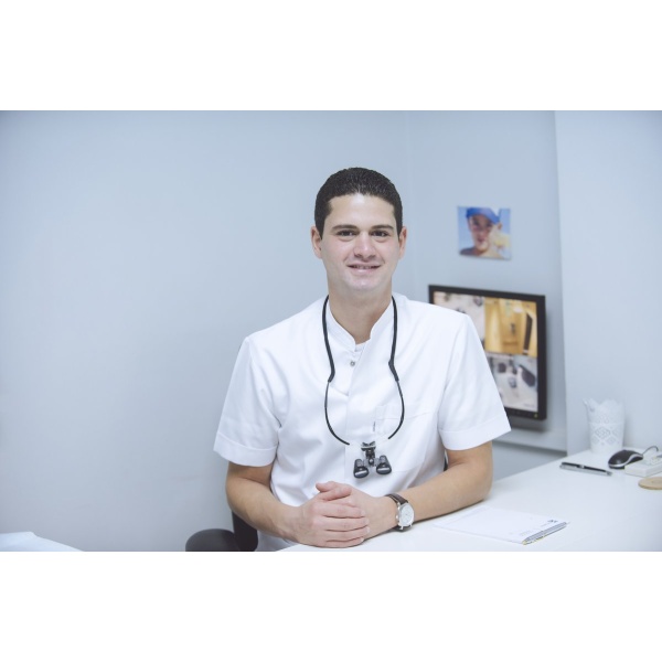 Clinictor - The Dentist Center Dr. Omar Eldidi - Dr Omar El Didi