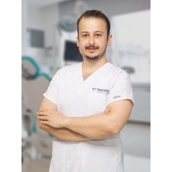 Clinictor - TrakyaDent Dental Health Center - Dr Ömer Faruk Yeni̇lmez
