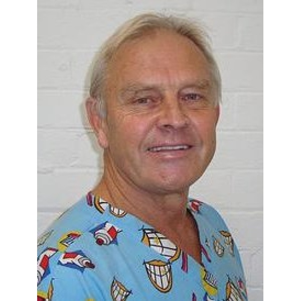 Clinictor - Creative Dentistry - Dr P.J. Oliver