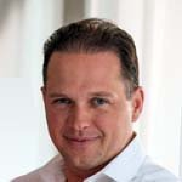 Clinictor - Dental Clinic In Budapest - Dr Pali Norbert