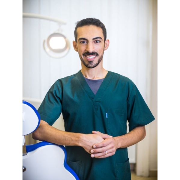 Clinictor - Dentium Implant Center - Dr Pasha Nouri