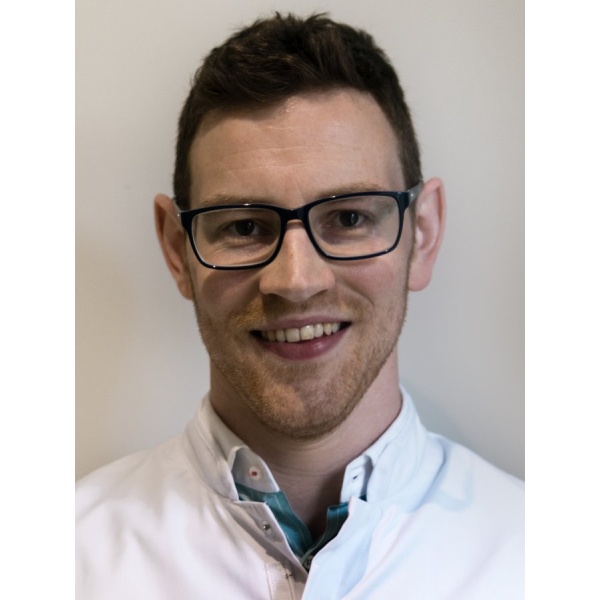 Clinictor - Confident Dental and Implant Clinic - Dr Paul Hughes