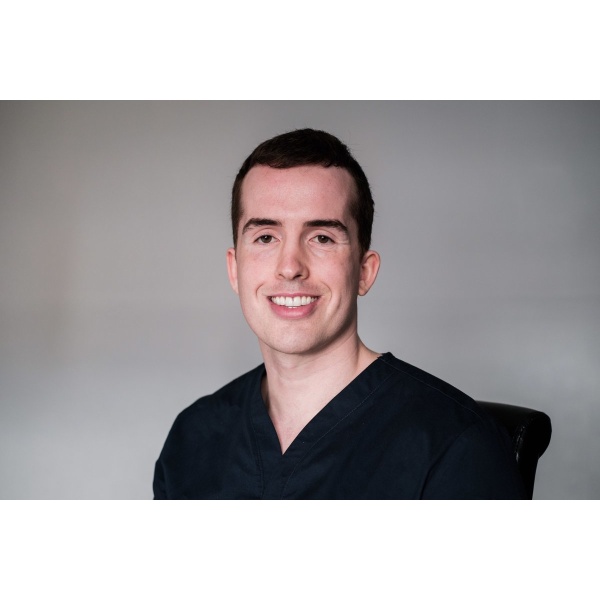 Clinictor - Gentle Dental & Implant Clinic - Dr Peter McCaul