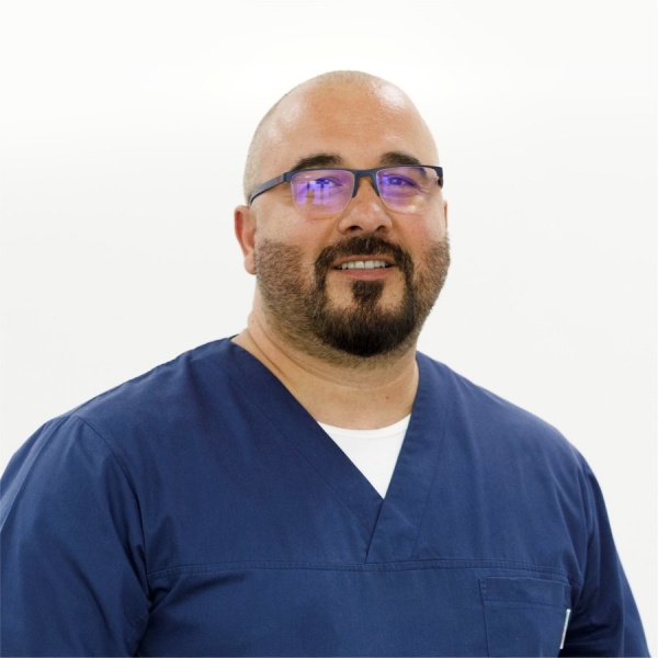 Clinictor - SWISSDENT - Clinica Dr. Petriu - Dr Petriu Claudiu
