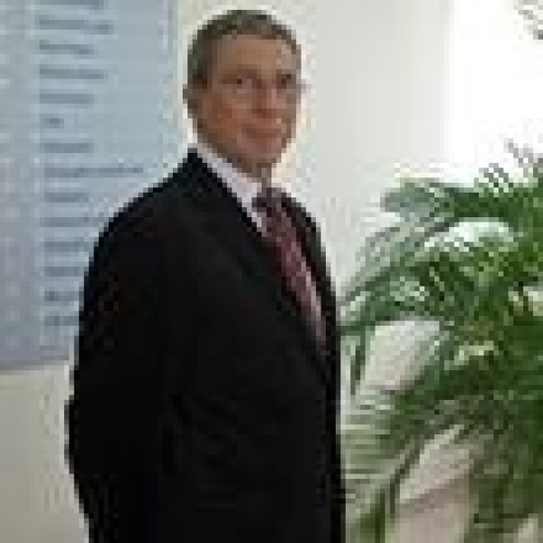 Clinictor - Florin Turcu - Medicover Hospital - Dr Philip Gerald