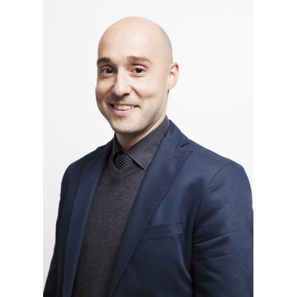 Clinictor - Focus Eye Clinic - Dr PION  Bart