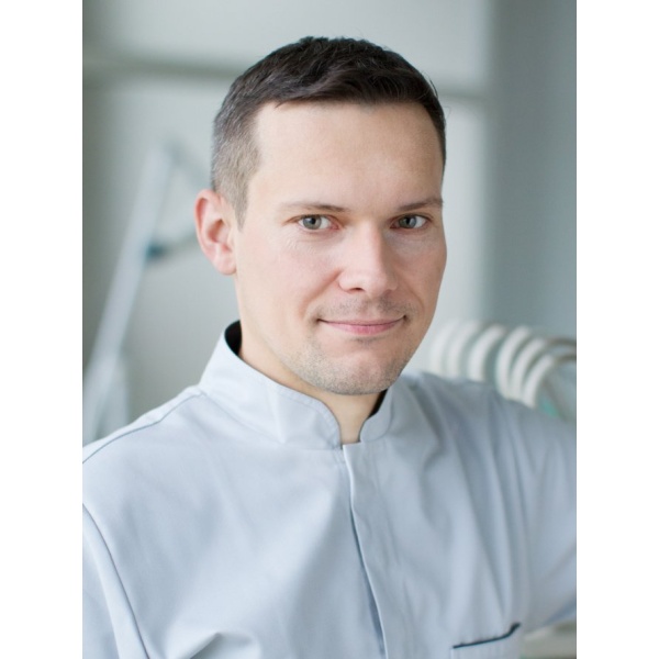 Clinictor - Dental Corner - Dr Piotr Bak