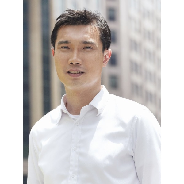 Clinictor - Raffles Place  Specialist Medical Centre - Dr Poh Beow Kiong