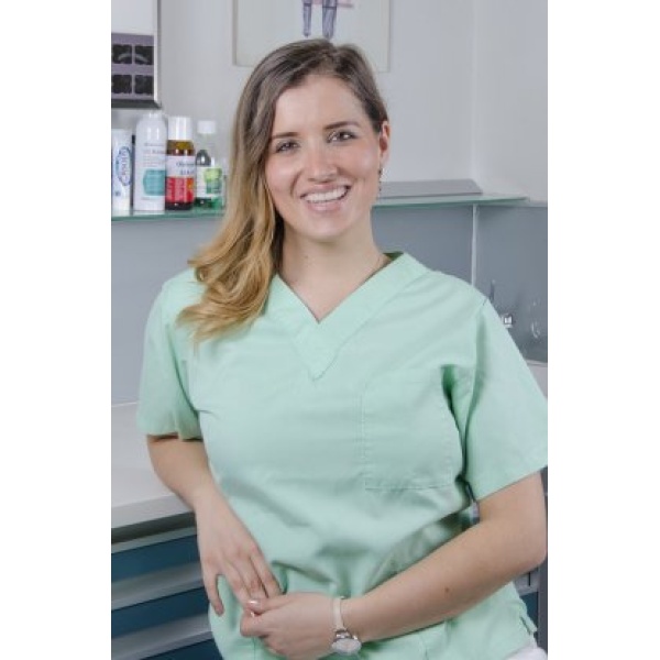 Clinictor - Aaa Klinikak Dent - Dr Reka Matefi
