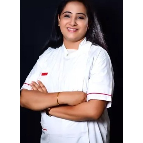 Clinictor - Dr Richa's Cosmodent Cosmetics & Dental Clinic - Dr Richa Mehta