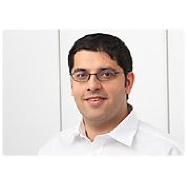 Clinictor - Wimbledon Orthodontic Practice - Dr Rizwan Parbatani