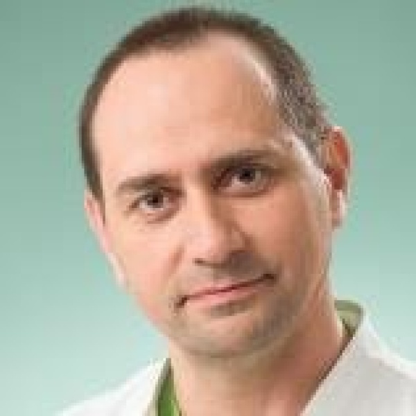 Clinictor - InviMed Fertility Clinics Warsaw - Dr Robert Jarema