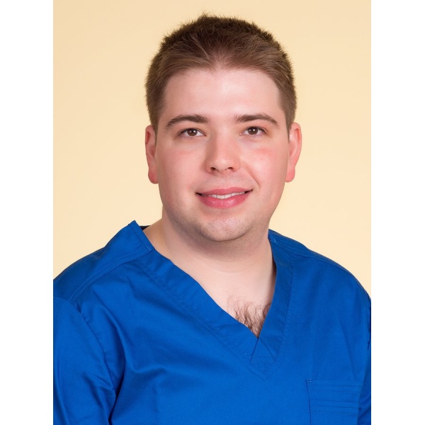 Clinictor - Preciz Dent - Dr Robert Langmár