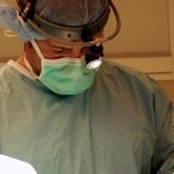 Clinictor - Dr. Roel Moyeda Cirujano Plastico - Dr Roel Moyeda