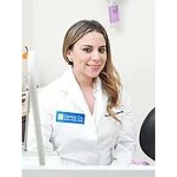 Clinictor - Dental Co. - Dr Rosella Castaneda