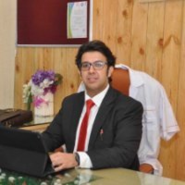 Clinictor - Vanity Cosmetic Clinic - Mumbai - Dr Santosh Bhatia