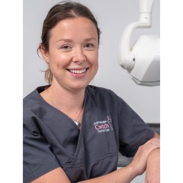 Clinictor - Cwtch Dental Care - Dr Sarah Gately