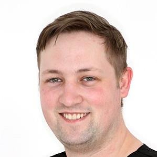 Clinictor - Windsor Dental, Salford - Dr Scott Preece