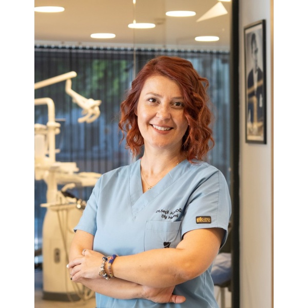 Clinictor - Dentares Smile Dental Clinic - Dr Secil Azizoglu