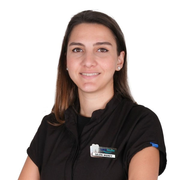 Clinictor - Lara Smile - Dr Selen Elif Merey
