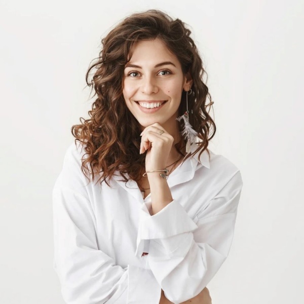 Clinictor - Mete Dental Clinic - Dr Selin Banu Taş Kılıç