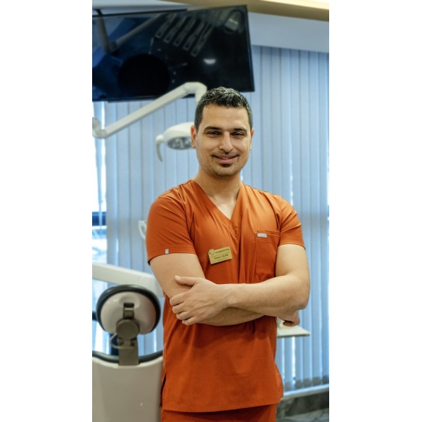 Clinictor - Dental Marmaris - Celebi Dental Clinic - Dr SERKAN CELEBI