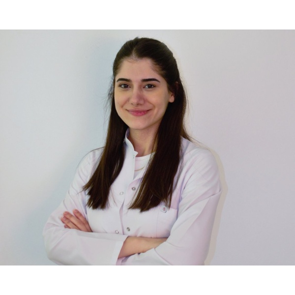 Clinictor - Platinum Ağız Ve Diş Sağlığı Polikliniği (Platinum Dental Clinics) - Dr Şevval Yüzük