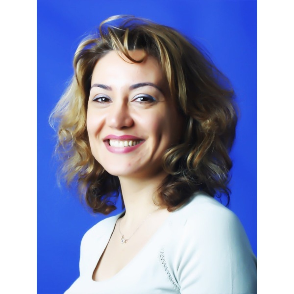 Clinictor - Nova Dental Care - Dr Shirin Parsno BDS