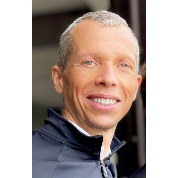 Clinictor - Your Perfect Smile Dental Clinic Aviemore - Dr Simon Milbauer