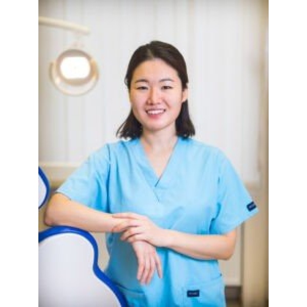 Clinictor - Dentium Implant Center - Dr Sina Choi