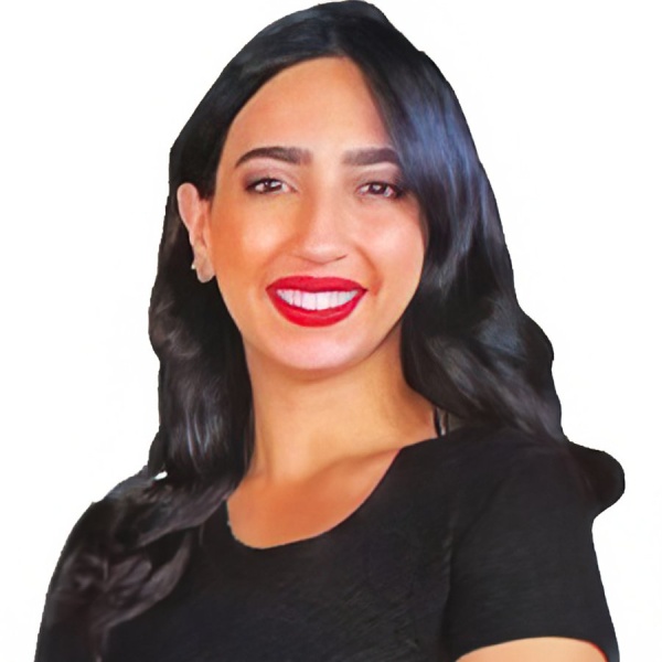Clinictor - Dr. Thamer’s Smile Studio Dental Clinics - Dr Siwar  Alshhab