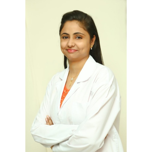Clinictor - SmilineDental Hospitals - Dr Sonika Tiwari