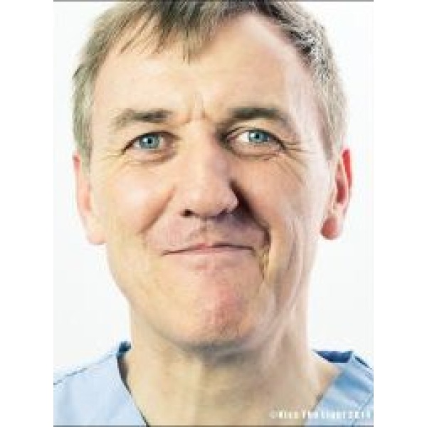 Clinictor - Smiles and More - Widnes - Dr Ste Barker